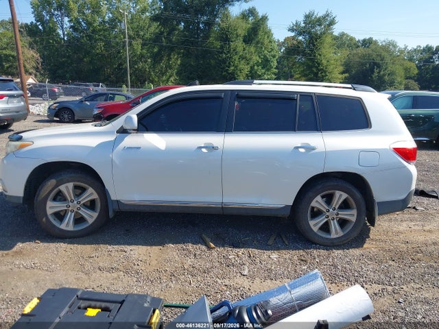 46136221 :رقم المزاد ، 5TDDK3EH5BS071870 vin ، 2011 Toyota Highlander Limited V6 مزاد بيع
