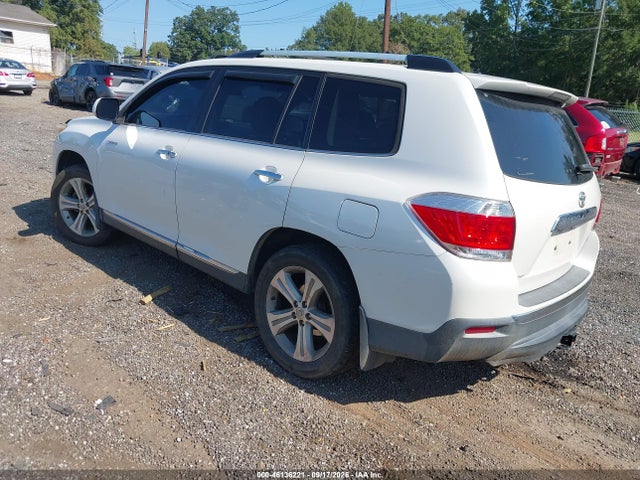 46136221 :رقم المزاد ، 5TDDK3EH5BS071870 vin ، 2011 Toyota Highlander Limited V6 مزاد بيع
