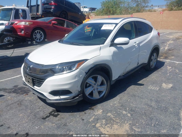 Honda HR-V EX 2019 3CZRU5H57KM726084 Image 2