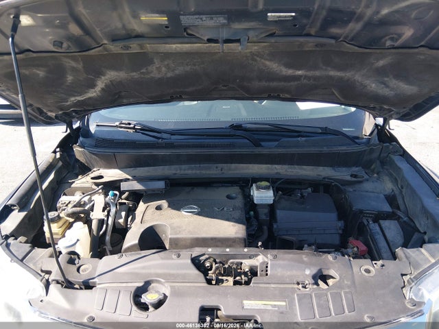 2013 Nissan Pathfinder Platinum მანქანა იყიდება აუქციონზე, vin: 5N1AR2MM4DC673330, აუქციონის ნომერი: 46136302