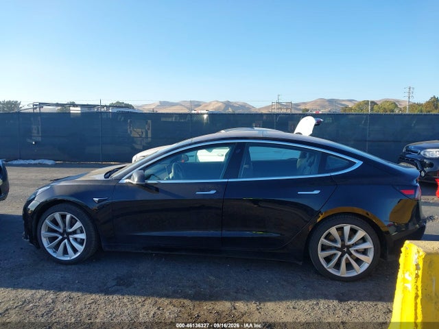 5YJ3E1EA5JF037036 Tesla Model 3 Long Range/mid Range