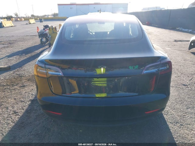 5YJ3E1EA5JF037036 Tesla Model 3 Long Range/mid Range