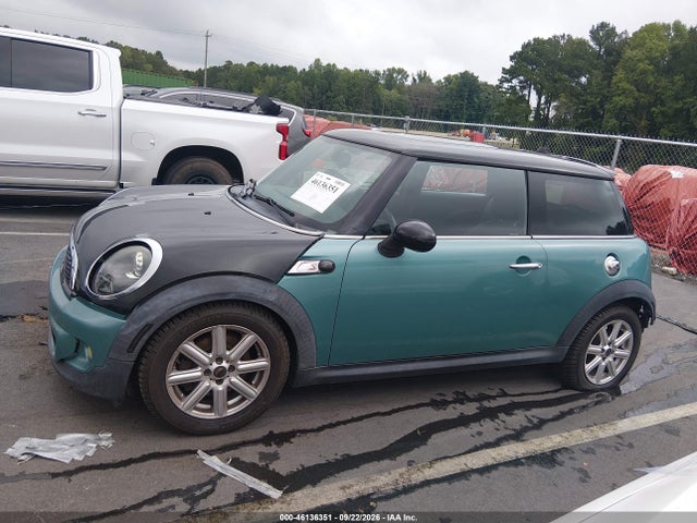Продаж на аукціоні авто 2012 Mini Cooper S, vin: WMWSV3C5XCTY27362, номер лоту: 46136351