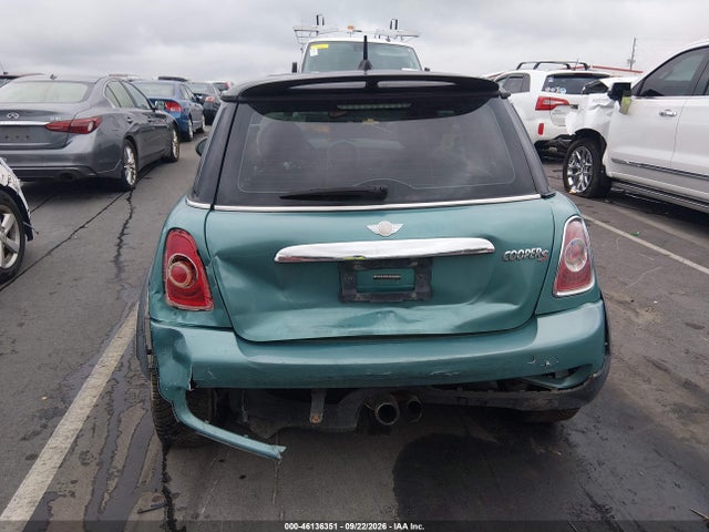 Продаж на аукціоні авто 2012 Mini Cooper S, vin: WMWSV3C5XCTY27362, номер лоту: 46136351