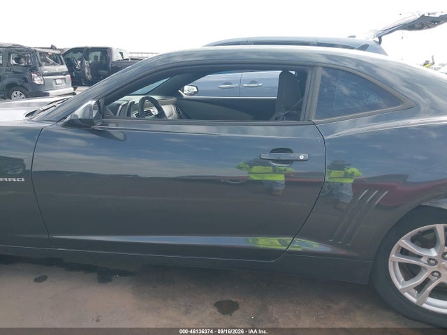 46136374 :رقم المزاد ، 2G1FB1E3XF9299159 vin ، 2015 Chevrolet Camaro 2ls مزاد بيع