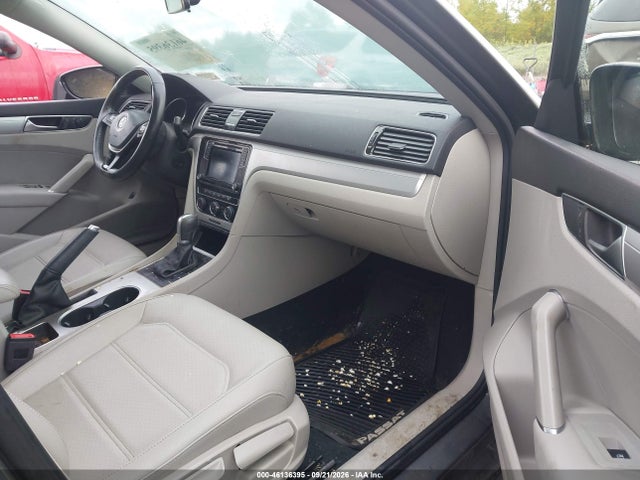 46136395 :رقم المزاد ، 1VWLA7A34KC003431 vin ، 2019 Volkswagen Passat 2.0t Wolfsburg Edition مزاد بيع