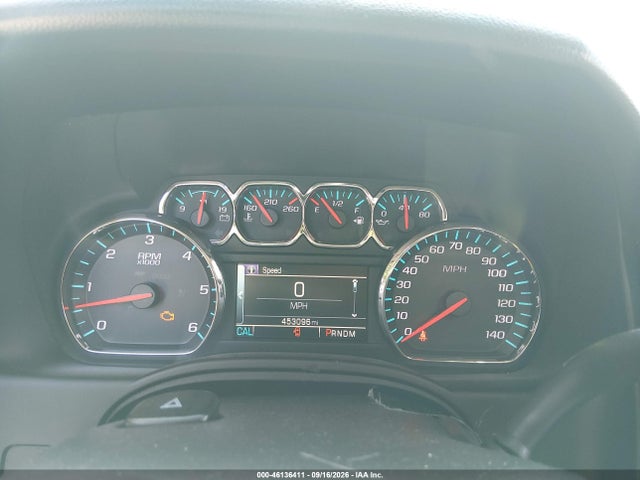 Продаж на аукціоні авто 2015 Chevrolet Suburban 1500 Lt, vin: 1GNSKJKC3FR707802, номер лоту: 46136411