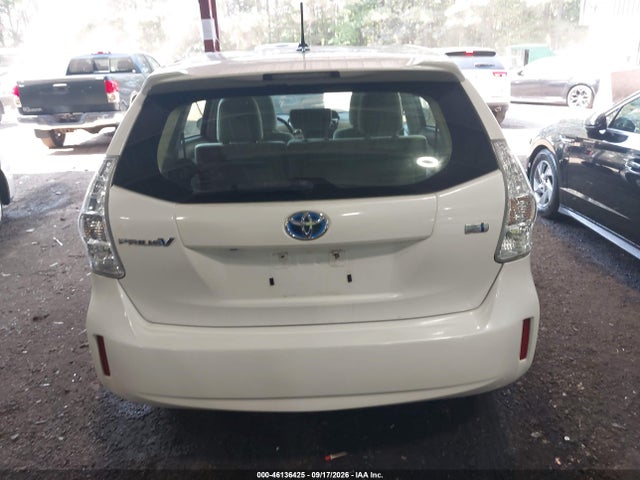 Auction sale of the 2014 Toyota Prius V Two, vin: JTDZN3EU2E3302417, lot number: 46136425