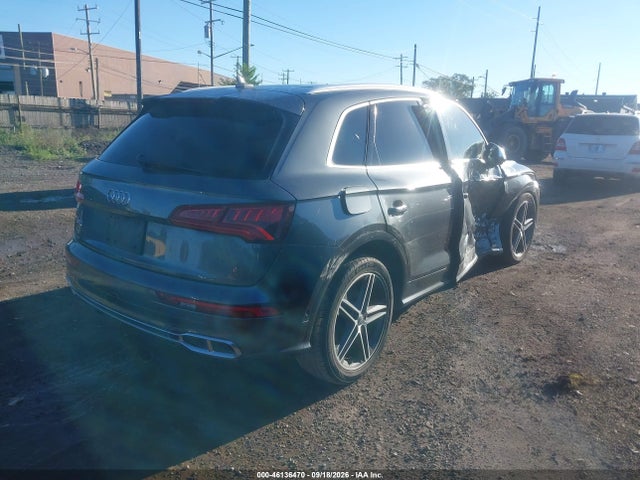46136470 :رقم المزاد ، WA1C4AFY3K2056827 vin ، 2019 Audi Sq5 3.0t Premium مزاد بيع