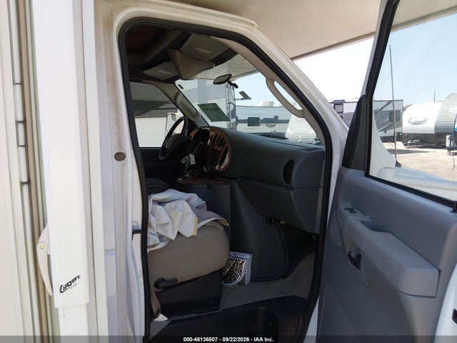 2005 Ford Econoline მანქანა იყიდება აუქციონზე, vin: 1FDXE45S75HA60444, აუქციონის ნომერი: 46136507