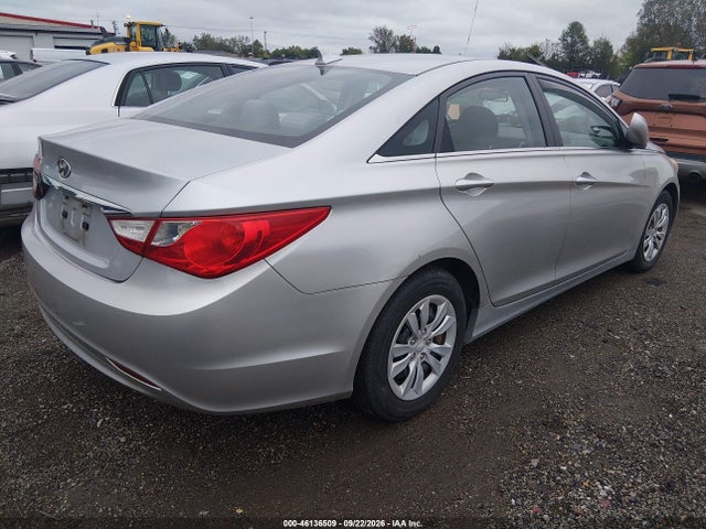 2011 Hyundai Sonata Gls მანქანა იყიდება აუქციონზე, vin: 5NPEB4AC2BH090970, აუქციონის ნომერი: 46136509