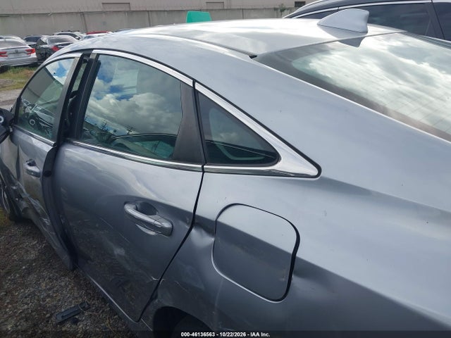 Продажа на аукционе авто 2019 Honda Insight Ex, vin: 19XZE4F59KE022771, номер лота: 46136563