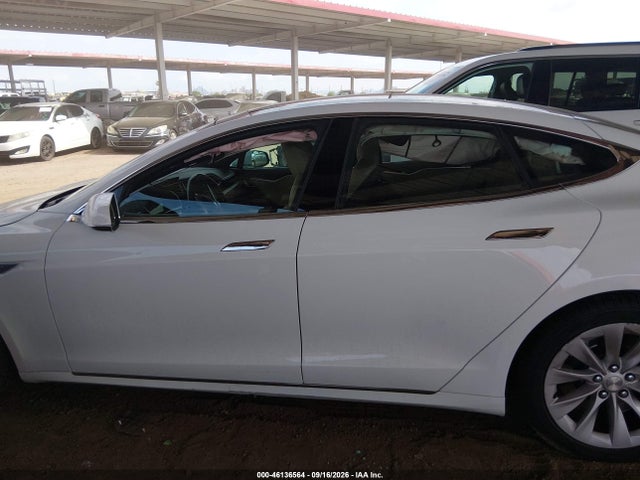 Продажа на аукционе авто 2016 Tesla Model S 60d/70d/75d/85d/90d, vin: 5YJSA1E21GF149230, номер лота: 46136564