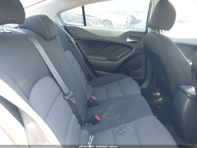 KIA FORTE S 2017 3KPFL4A78HE015076 Image 8