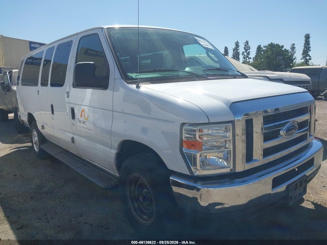 2013 Ford E-350 Super Duty Xlt მანქანა იყიდება აუქციონზე, vin: 1FBSS3BL0DDA77272, აუქციონის ნომერი: 46136622