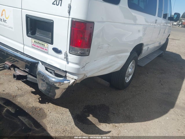 2013 Ford E-350 Super Duty Xlt მანქანა იყიდება აუქციონზე, vin: 1FBSS3BL0DDA77272, აუქციონის ნომერი: 46136622