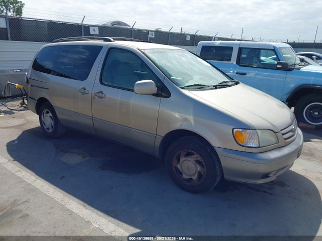 46136658 :رقم المزاد ، 4T3ZF13C83U538642 vin ، 2003 Toyota Sienna Le مزاد بيع