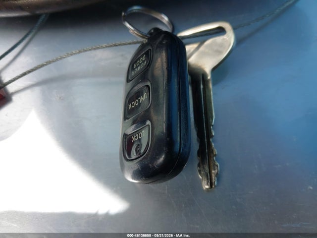 46136658 :رقم المزاد ، 4T3ZF13C83U538642 vin ، 2003 Toyota Sienna Le مزاد بيع