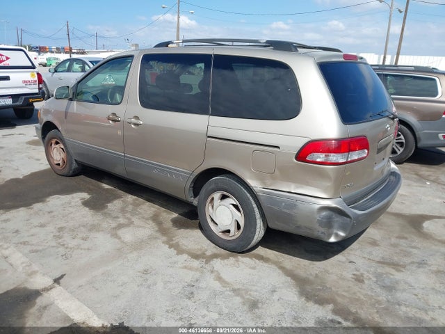 46136658 :رقم المزاد ، 4T3ZF13C83U538642 vin ، 2003 Toyota Sienna Le مزاد بيع