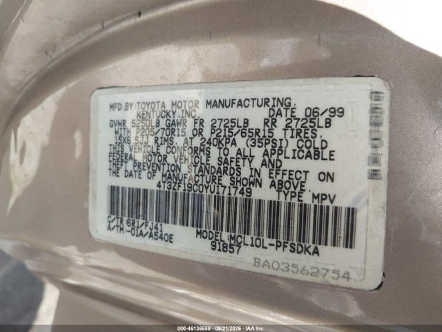 46136658 :رقم المزاد ، 4T3ZF13C83U538642 vin ، 2003 Toyota Sienna Le مزاد بيع