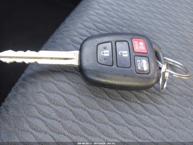 Toyota COROLLA LE 2017 5YFBURHE2HP682477 Image 11