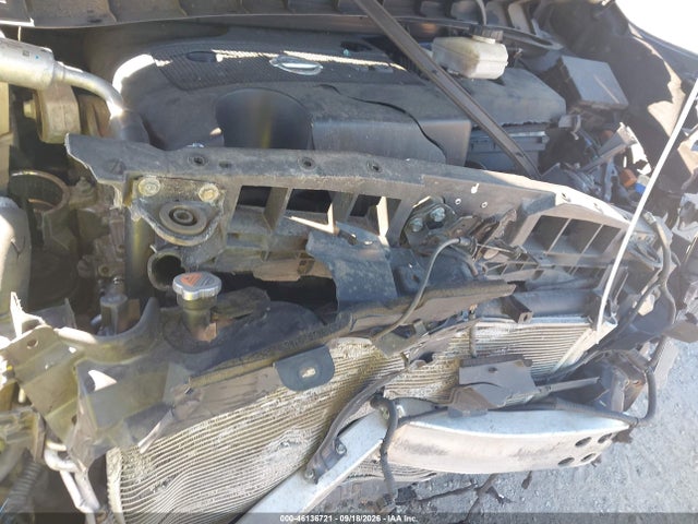 46136721 :رقم المزاد ، 5N1AZ2MH9FN286380 vin ، 2015 Nissan Murano Platinum مزاد بيع