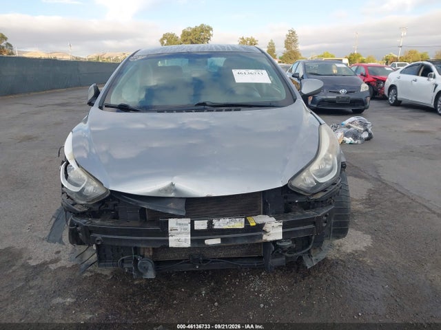2015 Hyundai Elantra Se მანქანა იყიდება აუქციონზე, vin: 5NPDH4AE2FH562103, აუქციონის ნომერი: 46136733