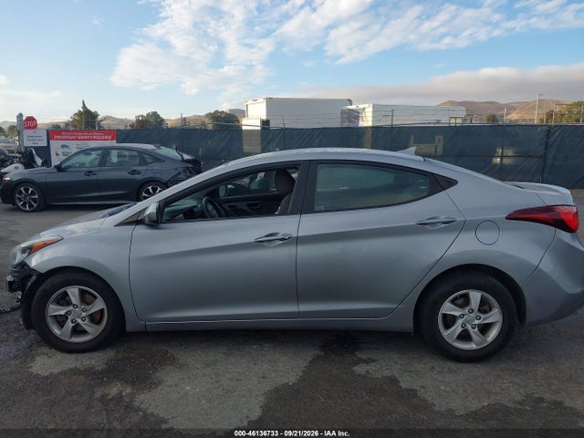 2015 Hyundai Elantra Se მანქანა იყიდება აუქციონზე, vin: 5NPDH4AE2FH562103, აუქციონის ნომერი: 46136733