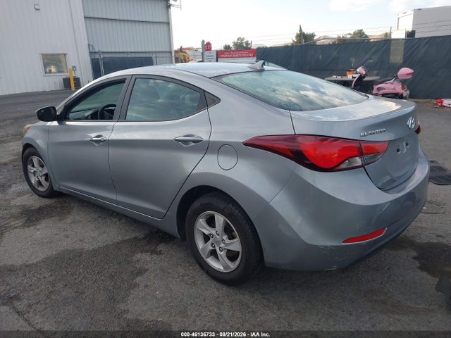 2015 Hyundai Elantra Se მანქანა იყიდება აუქციონზე, vin: 5NPDH4AE2FH562103, აუქციონის ნომერი: 46136733