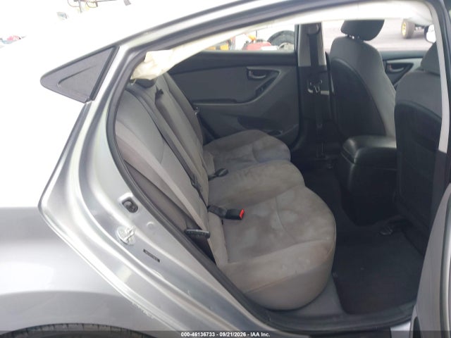 2015 Hyundai Elantra Se მანქანა იყიდება აუქციონზე, vin: 5NPDH4AE2FH562103, აუქციონის ნომერი: 46136733