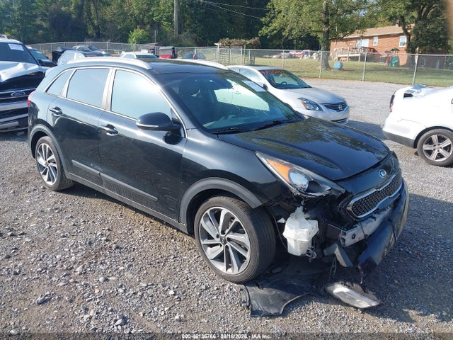 2019 Kia Niro Touring მანქანა იყიდება აუქციონზე, vin: KNDCE3LC0K5222842, აუქციონის ნომერი: 46136766