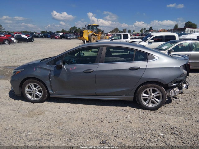 Продажа на аукционе авто 2018 Chevrolet Cruze Lt Auto, vin: 1G1BE5SM6J7144161, номер лота: 46136774