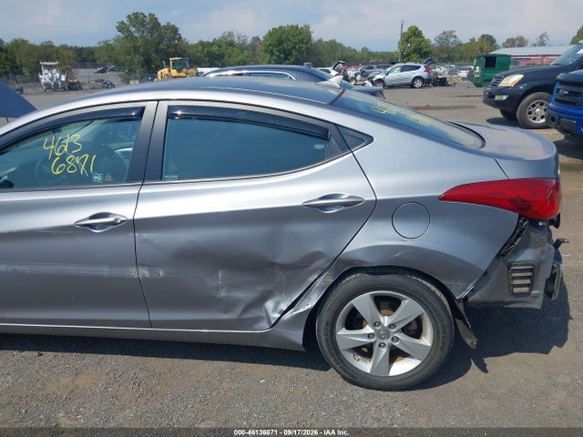 2013 Hyundai Elantra Gls მანქანა იყიდება აუქციონზე, vin: KMHDH4AE1DU529950, აუქციონის ნომერი: 46136871