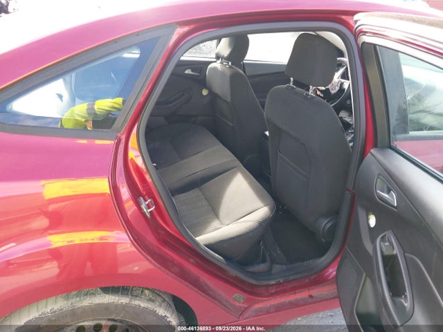 Продаж на аукціоні авто 2015 Ford Focus Se, vin: 1FADP3F20FL249855, номер лоту: 46136893