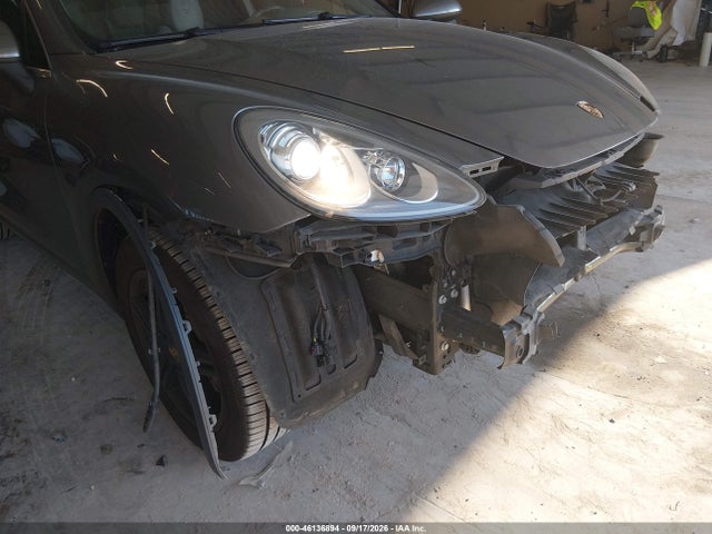 Продаж на аукціоні авто 2014 Porsche Cayenne Platinum Edition, vin: WP1AA2A26ELA94497, номер лоту: 46136894
