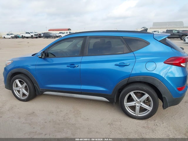 Продаж на аукціоні авто 2018 Hyundai Tucson Value, vin: KM8J3CA28JU738969, номер лоту: 46136915