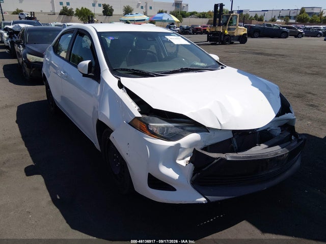 46136917 :رقم المزاد ، 2T1BURHE9HC803828 vin ، 2017 Toyota Corolla Le مزاد بيع