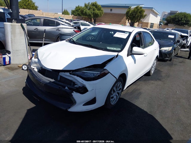46136917 :رقم المزاد ، 2T1BURHE9HC803828 vin ، 2017 Toyota Corolla Le مزاد بيع