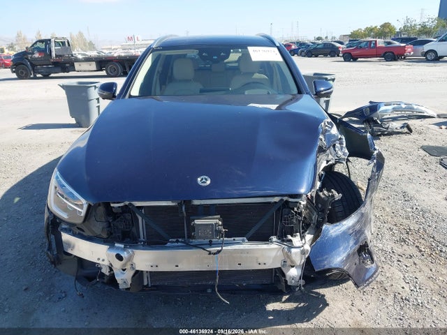 W1N0G8EB2NG070319 Mercedes-Benz Glc 300 4matic Suv