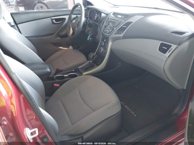 Продажа на аукционе авто 2016 Hyundai Elantra Se, vin: 5NPDH4AEXGH719491, номер лота: 46136938