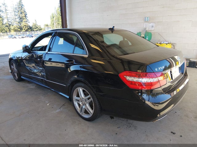 46136966 :رقم المزاد ، WDDHF8HB2BA429309 vin ، 2011 Mercedes-benz E 350 4matic مزاد بيع