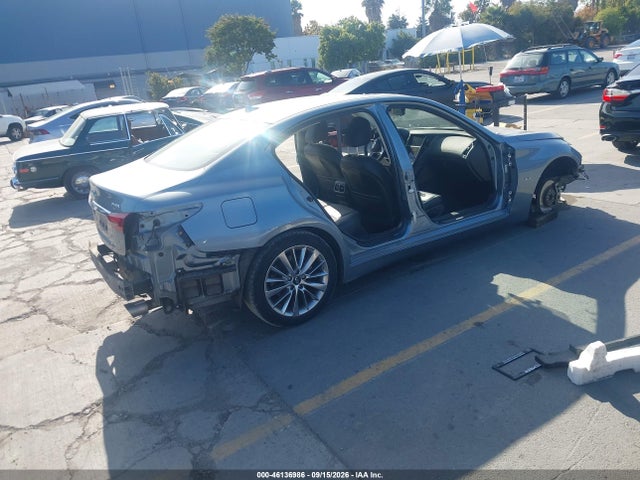 46136986 :رقم المزاد ، JN1EV7AP0JM363360 vin ، 2018 Infiniti Q50 3.0t Luxe مزاد بيع