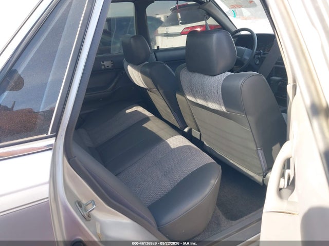 Продажа на аукционе авто 1988 Toyota Camry, vin: JT2SV24E5J3213420, номер лота: 46136989
