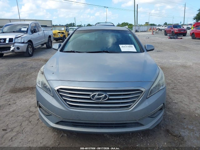 46137006 :رقم المزاد ، 5NPE24AF1FH071262 vin ، 2015 Hyundai Sonata Se مزاد بيع