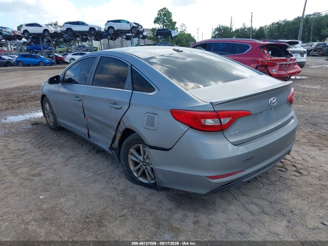 46137006 :رقم المزاد ، 5NPE24AF1FH071262 vin ، 2015 Hyundai Sonata Se مزاد بيع