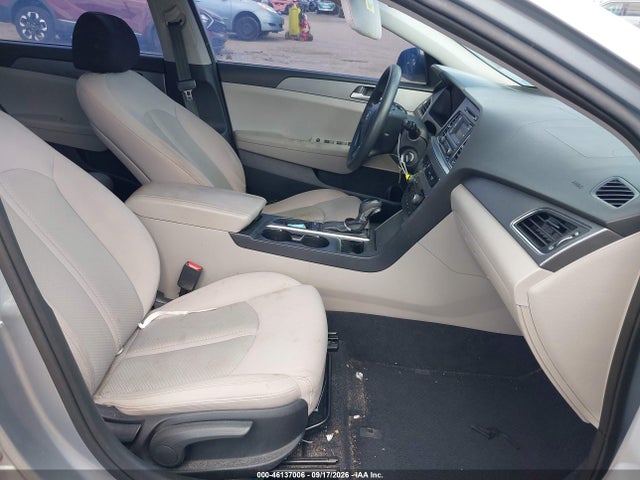 46137006 :رقم المزاد ، 5NPE24AF1FH071262 vin ، 2015 Hyundai Sonata Se مزاد بيع