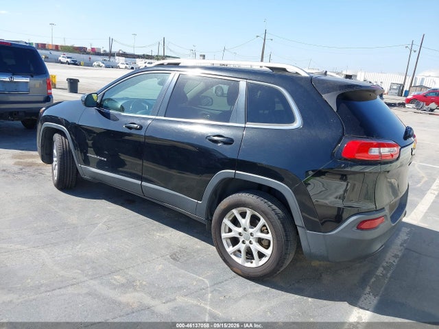 Продажа на аукционе авто 2017 Jeep Cherokee Latitude Fwd, vin: 1C4PJLCB8HD221585, номер лота: 46137058