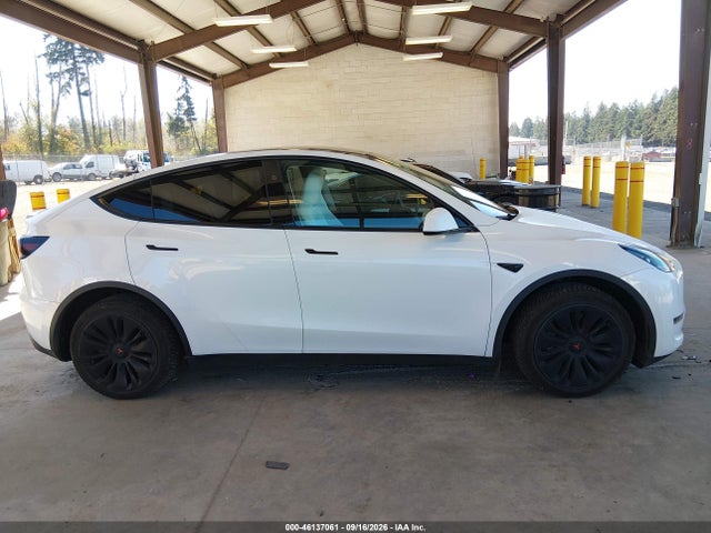 Aukcja sprzedaży 2024 Tesla Model Y Long Range Dual Motor All-wheel Drive, vin: 7SAYGDEEXRF047760, numer aukcji: 46137061