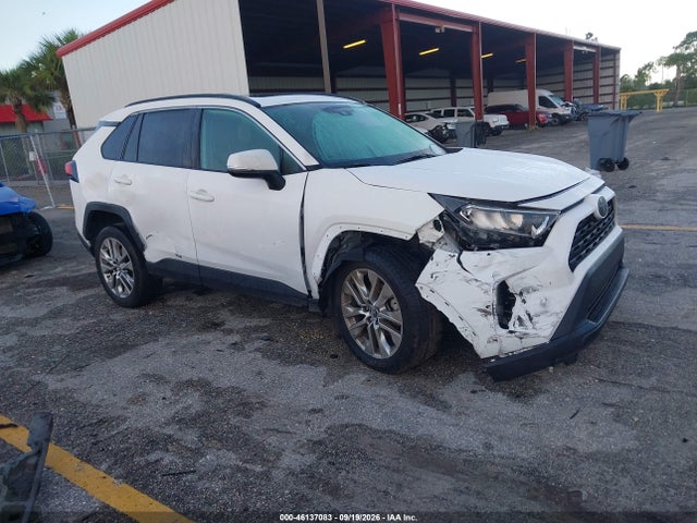 Aukcja sprzedaży 2019 Toyota Rav4 Xle Premium, vin: 2T3C1RFV2KC023202, numer aukcji: 46137083