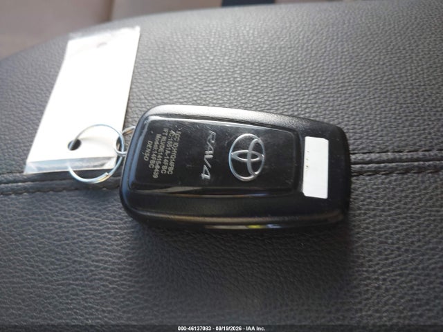 Aukcja sprzedaży 2019 Toyota Rav4 Xle Premium, vin: 2T3C1RFV2KC023202, numer aukcji: 46137083